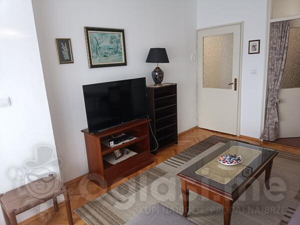 Jednosoban stan 44m2 - Podgorica - Podgorica (uži dio)