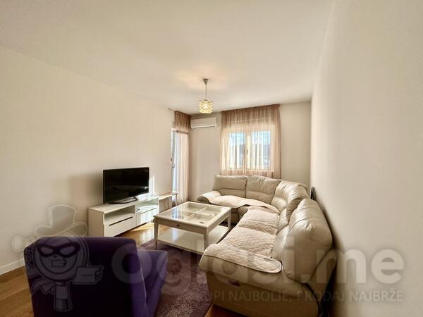 Jednosoban stan 48m2 - Bar - Centar grada