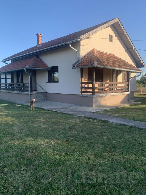 Porodična kuća 135m2 - Lajkovac - Nepričava