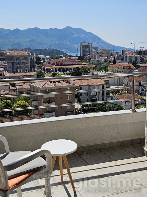 Trosoban stan 100m2 - Budva - Babin Do