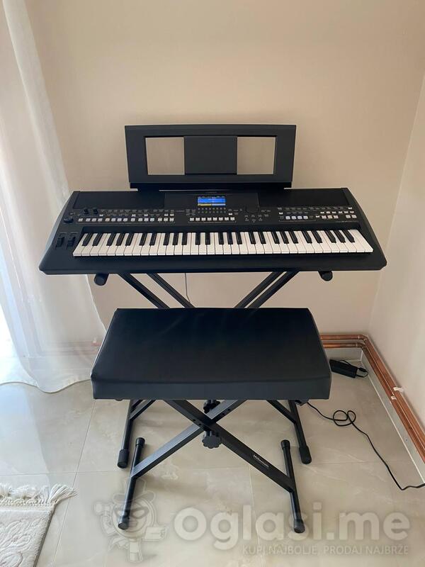 Sintisajzer Yamaha PSR-SX600