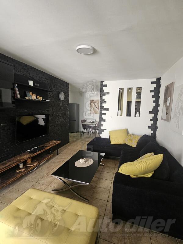 Jednosoban stan 55m2 - Bar - Bar (uži dio)