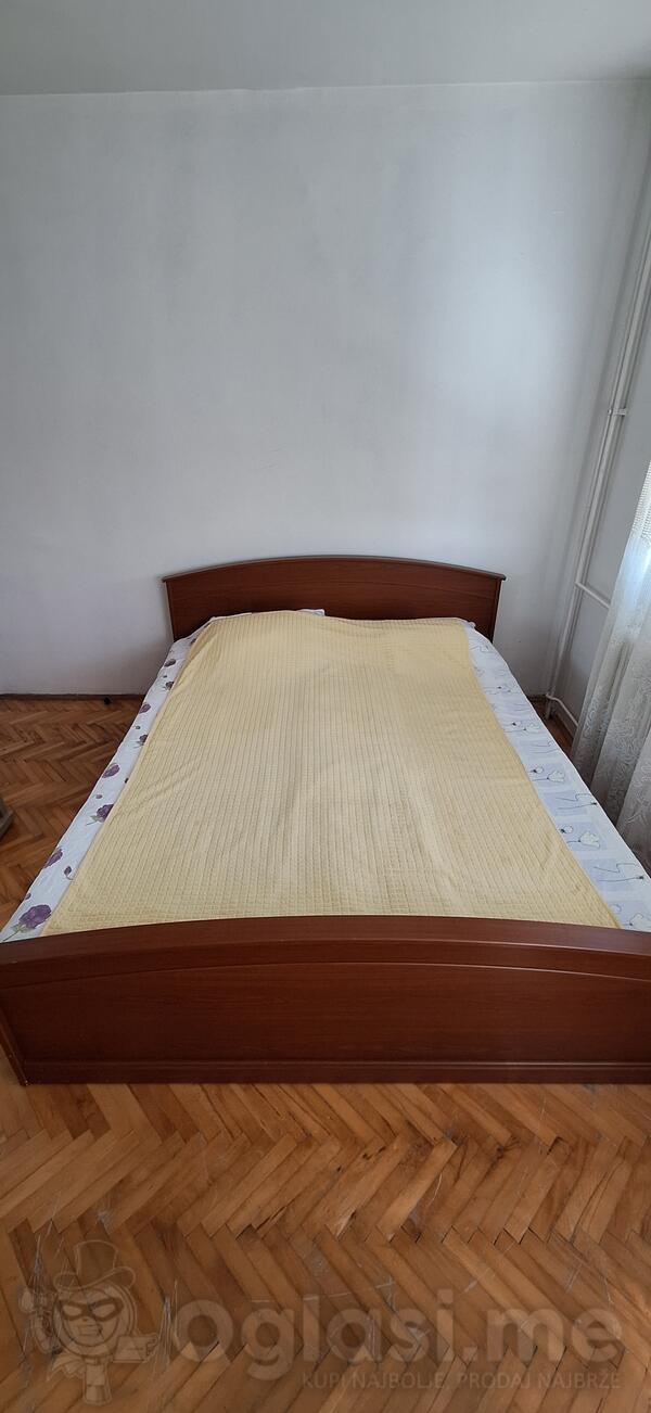 Francuski krevet od punog drveta sa dusekom, 170x200