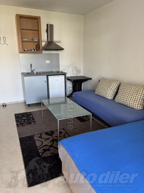 Garsonjera 30m2 - Bar - Šušanj
