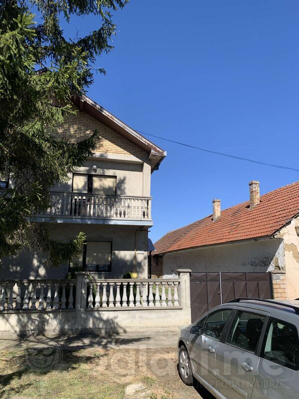 Porodična kuća 266m2 - Bačka Palanka - Čelarevo