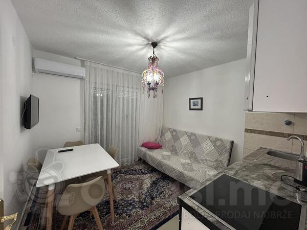 Jednosoban stan 50m2 - Bar - Šušanj