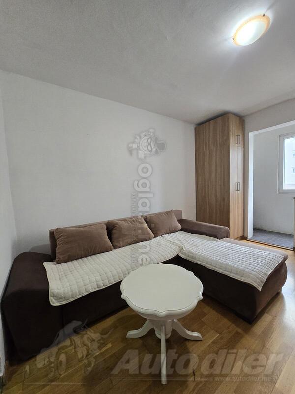 Garsonjera 27m2 - Nikšić - Integralovo