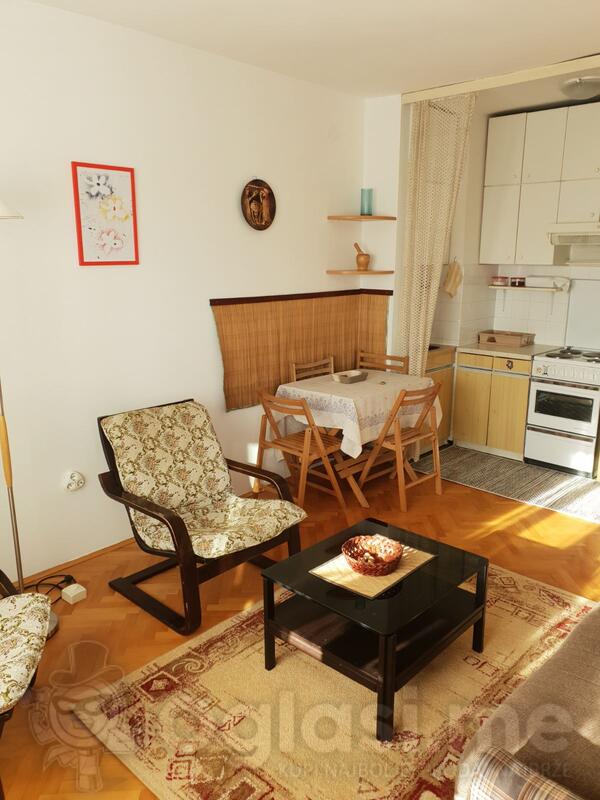 Jednosoban stan 40m2 - Podgorica - Preko Morače