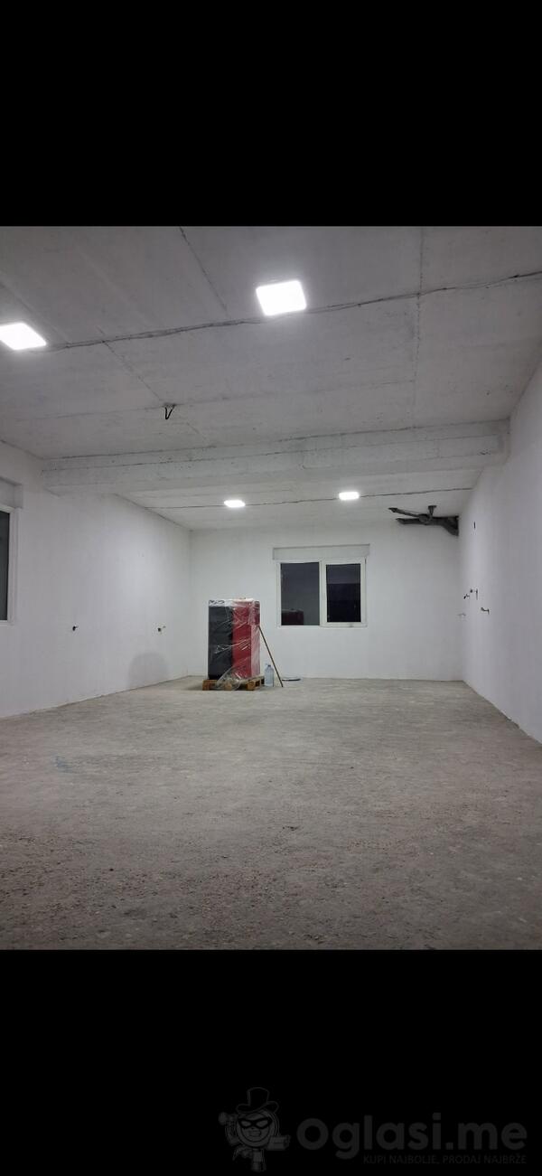 Magacin 55m2 - Nikšić - > Okolina grada