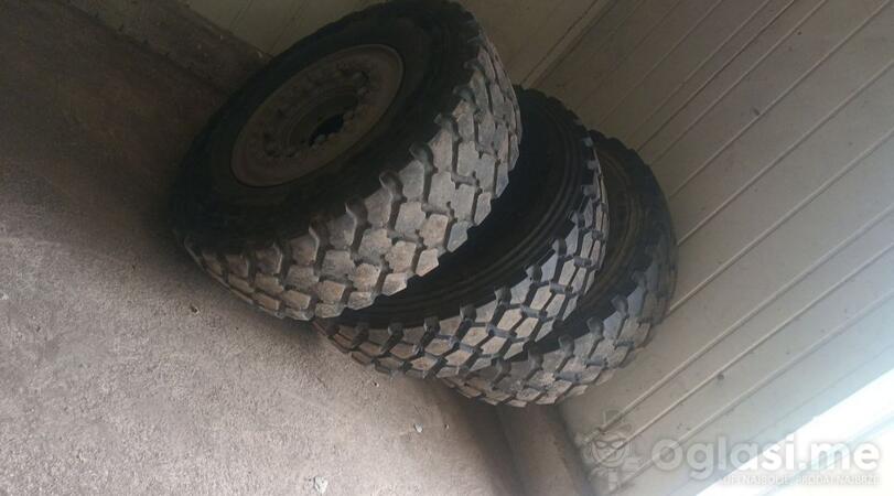 Michelin - XZL - Univerzalna guma