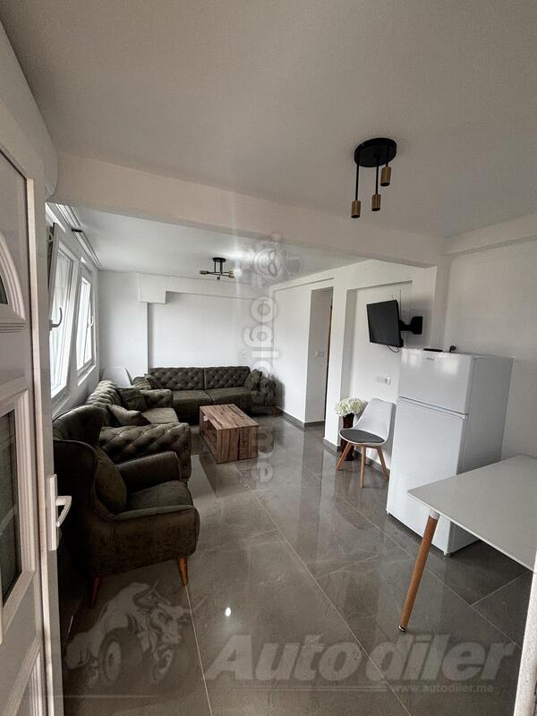 Dvosoban stan 55m2 - Bar - Bjeliši