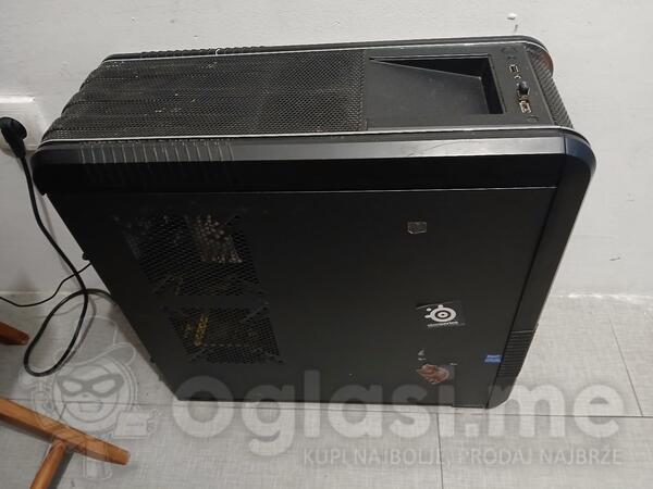 Intel Pentium - 4GB GB DDR3 - SSD disk