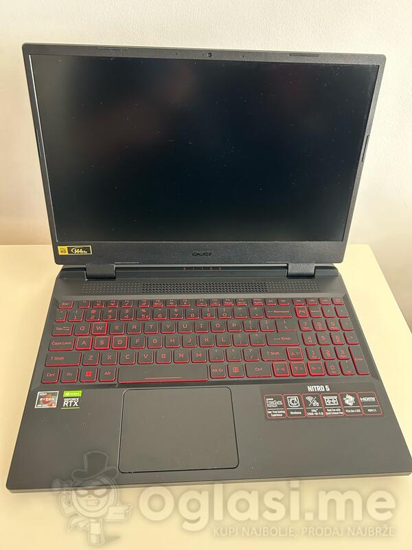 Acer Nitro 5 - 15.6" AMD Ryzen 5 16GB GB