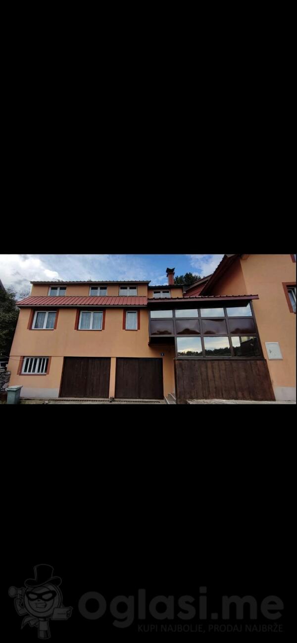 Porodična kuća 200m2 - Kolašin - Kolašin (uži dio)