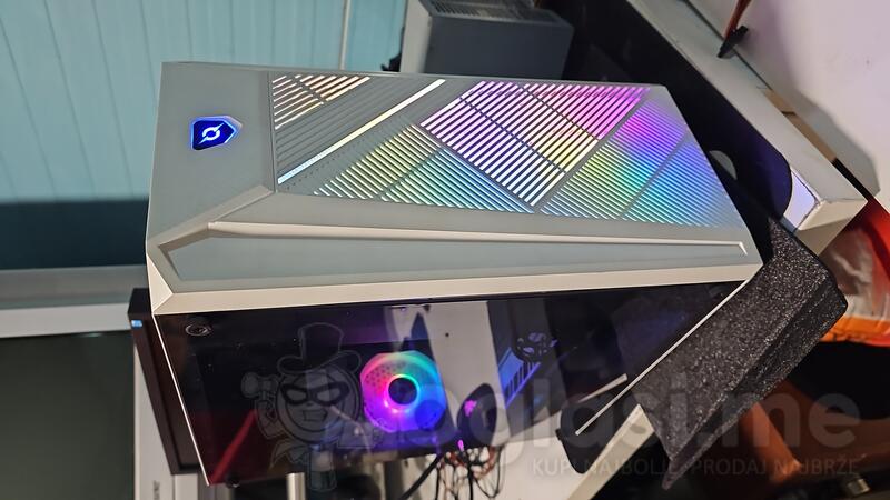 10400F, 32GB, RTX 3060 12GB, 500GB SSD M2 - Intel i5 - 32GB GB DDR4 - SSD disk