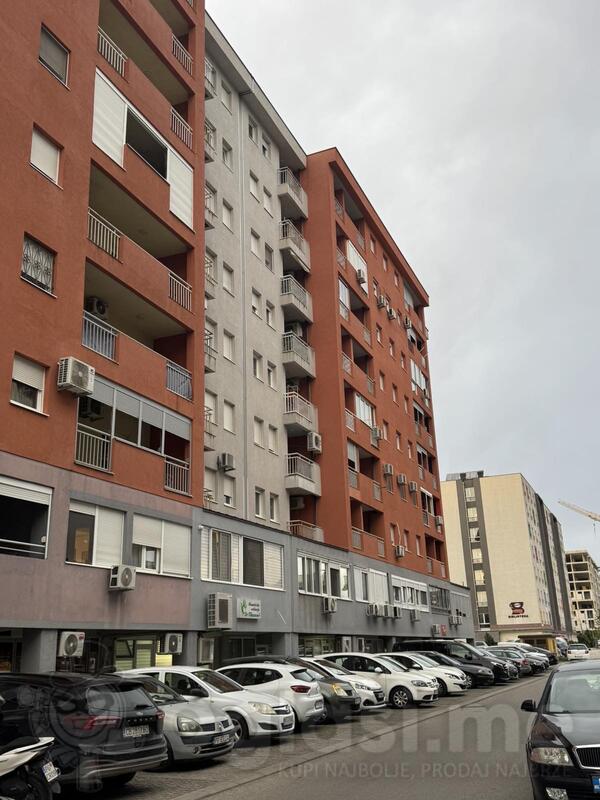 Garsonjera 35m2 - Podgorica - City kvart Delta City