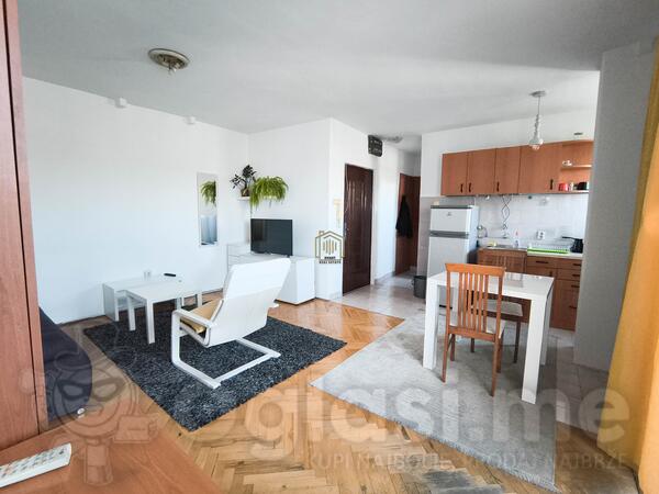 Garsonjera 30m2 - Podgorica - Blok 6