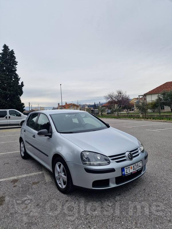 Volkswagen - Golf 5 - 1.9