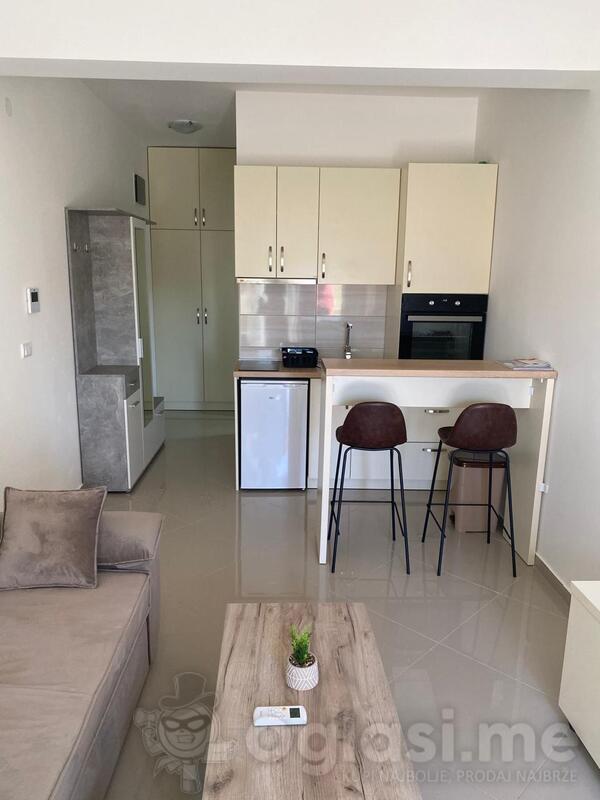 Garsonjera 30m2 - Bar - Šušanj