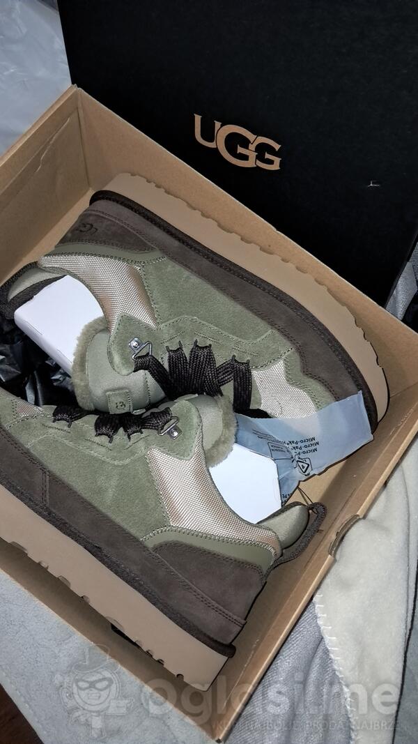 Prodajem nove neotpakovane muške patike, u broju 44, veličina ne odgovara. Plaćene 170€, prodajem za 100€, svi zainteresovani me mogu kontaktirati.