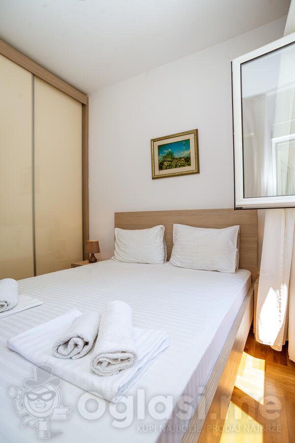 Prodajem više kreveta, korišteni sezonski.