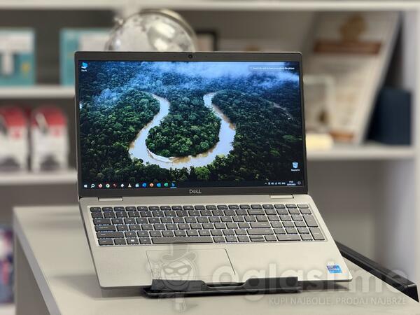 Dell Dell Latitude 5520 - 15.6" Intel i7 16GB GB