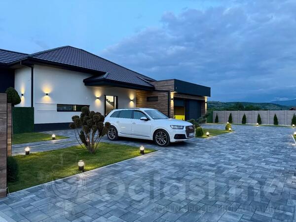 Porodična kuća 525m2 - Leskovac - Leskovac (uži dio)