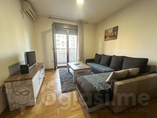 Jednosoban stan 42m2 - Podgorica - > Okolina grada