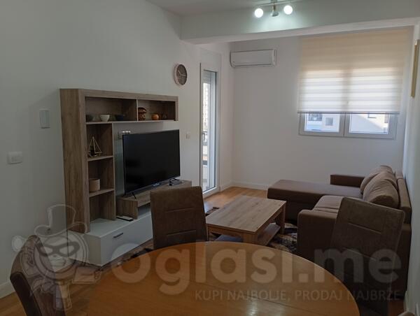 Jednosoban stan 47m2 - Bar - Centar grada