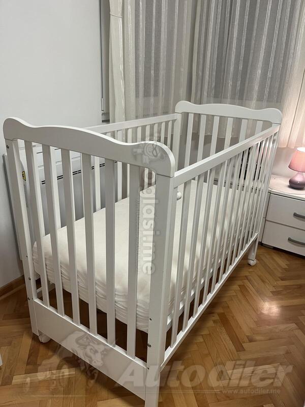 Krevetić sa memori dusekom