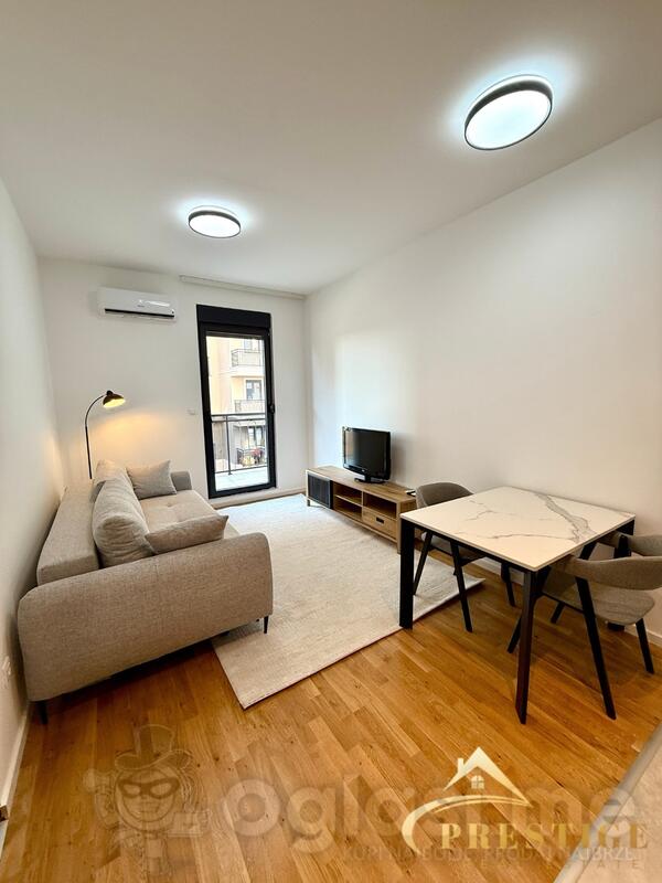 Jednosoban stan 37m2 - Podgorica - City kvart Tološi