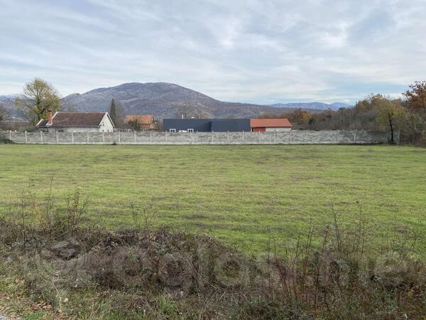 Poljoprivredno zemljište 3177m2 - Podgorica - > Okolina grada
