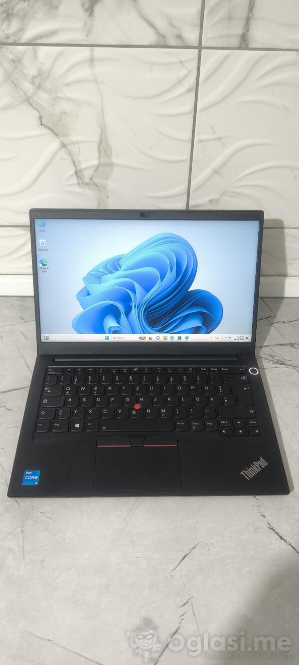 Lenovo Thinkpad E14 - 14.1" Intel i5 16GB GB