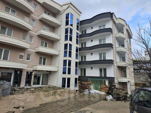 Jednosoban stan 55m2 - Podgorica - > Okolina grada