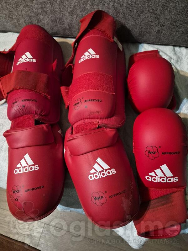 Prodajem štitnike za karate i prsluk i kimono Adidas