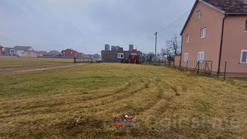 Građevinsko zemljište 441m2 - Nikšić - Kličevo