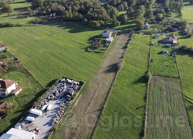 Građevinsko zemljište 2032m2 - Danilovgrad - > Okolina grada