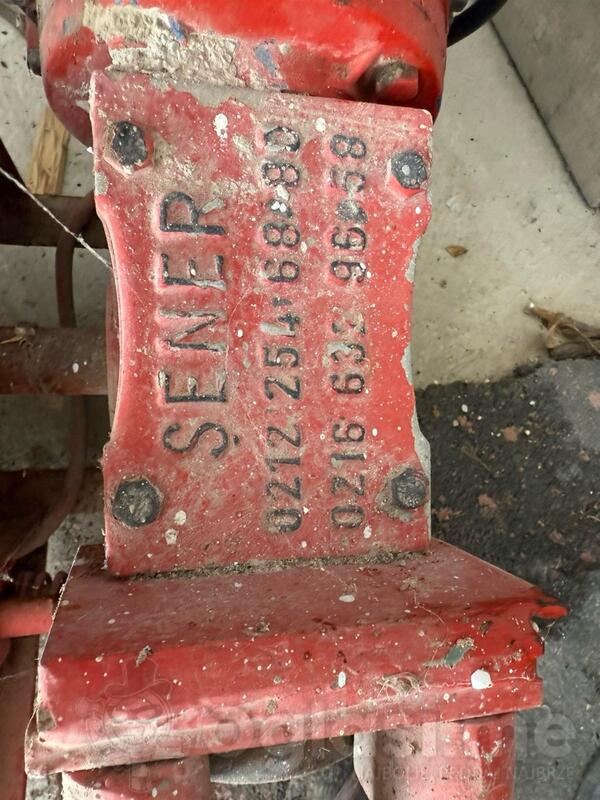 Dizalica i vibrator za bezon