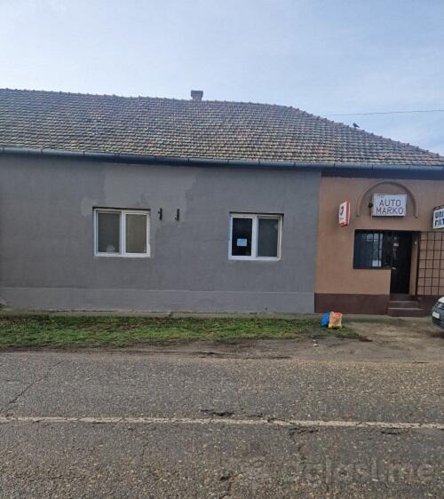 Trosoban stan 70m2 - Zrenjanin - Ečka