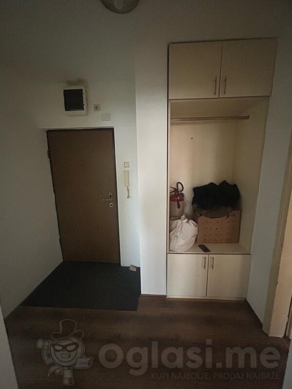 Trosoban stan 68m2 - Voždovac - Voždovac (uži dio)