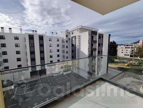 Dvosoban stan 72m2 - Bar - Šušanj