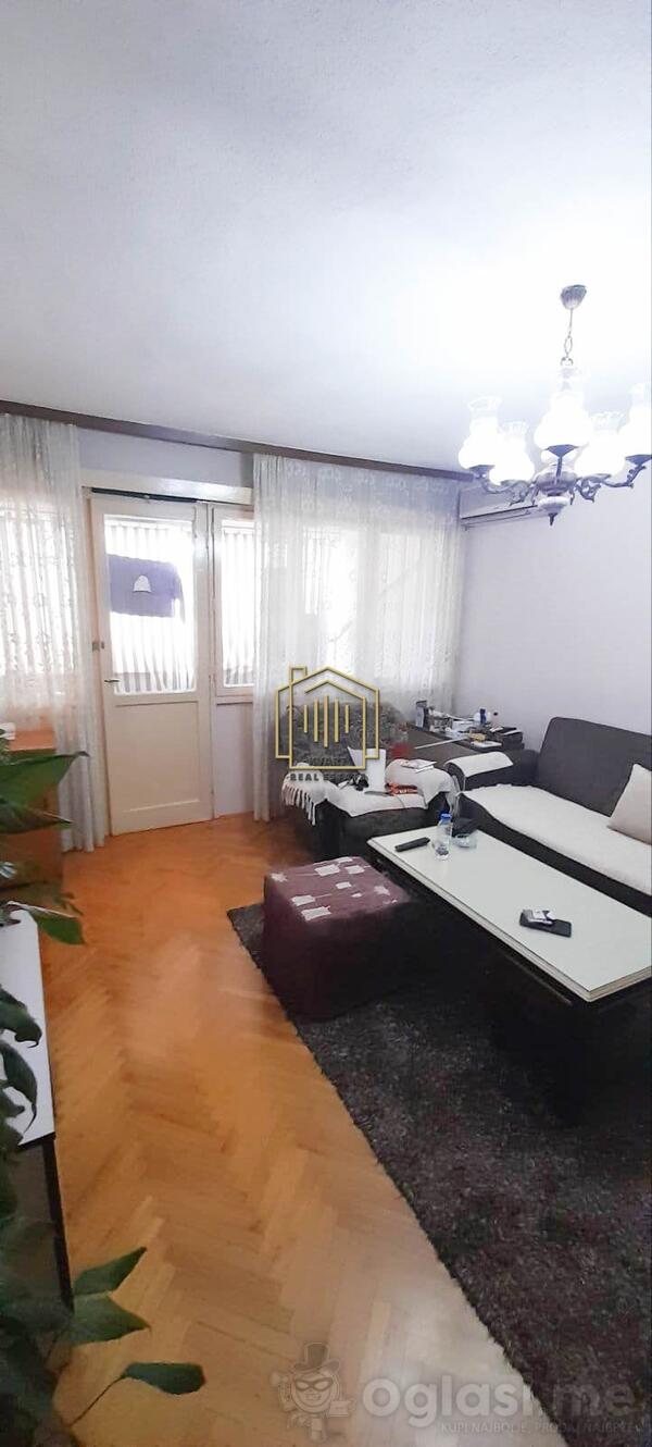 Dvosoban stan 71m2 - Podgorica - Baston