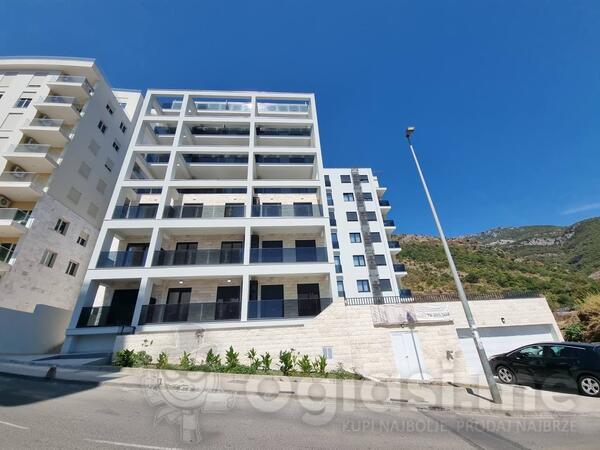 Garsonjera 24m2 - Budva - Bečići Marina Bečića
