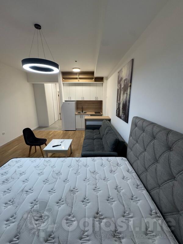 Garsonjera 30m2 - Podgorica - Preko Morače Vezirov most