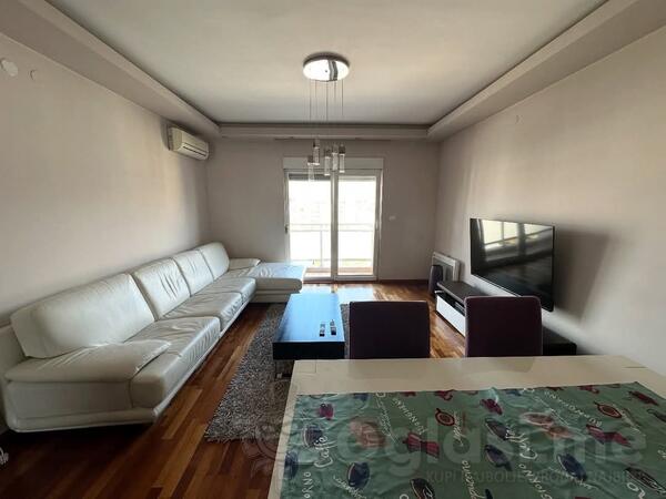 Jednosoban stan 53m2 - Podgorica - City kvart