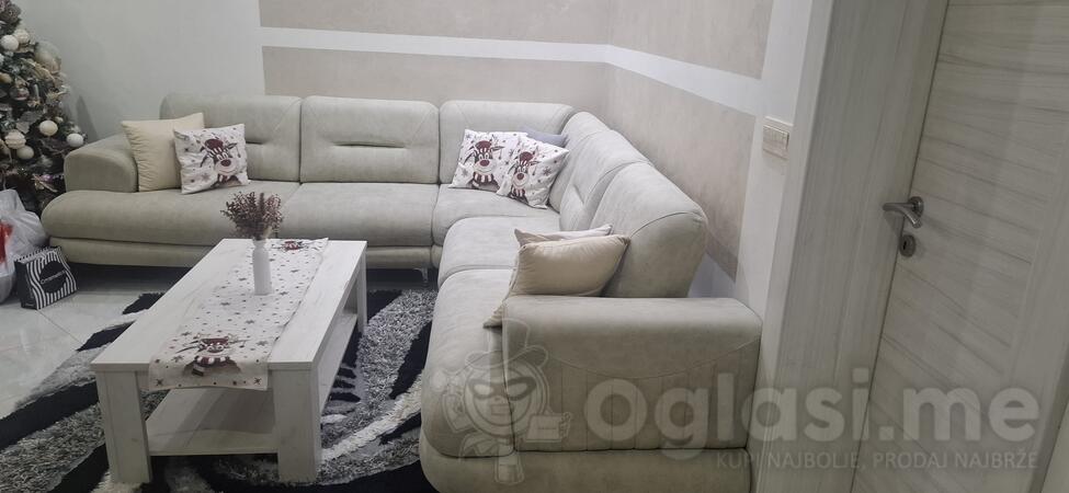 Ugaona garnitura 280x280