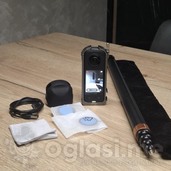 Ostalo Insta 360 X3  Video kamera