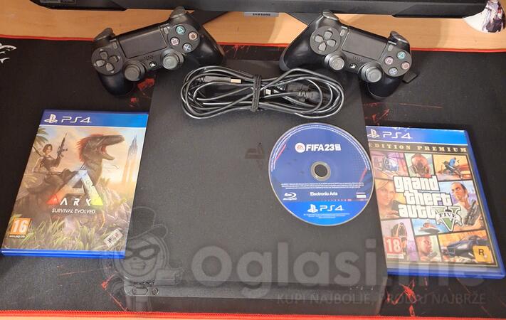 Sony - PlayStation 4