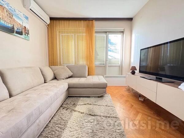 Dvosoban stan 63m2 - Podgorica - Podgorica (uži dio)
