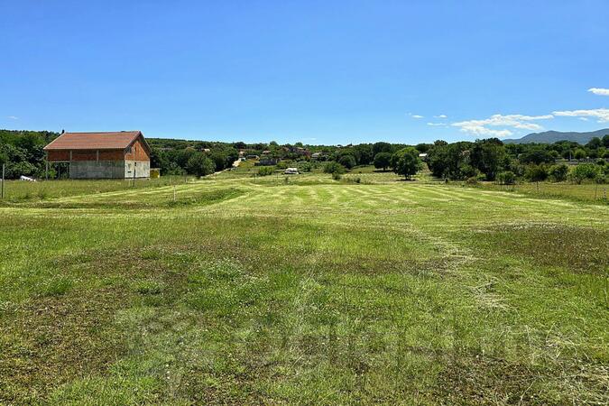 Poljoprivredno zemljište 1009m2 - Danilovgrad - Spuž